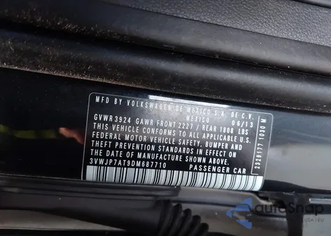 2013 Volkswagen Beetle 2.5L Fender Edition z USA, uszkodzony, nr VIN 3VWJP7AT9DM687710